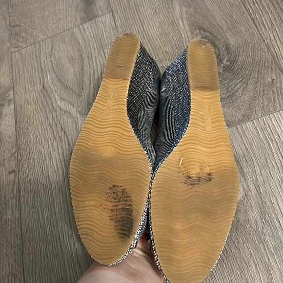 Ron White Mesh Peep Toe Wedges w/Beaded Bow - Picture 4 of 6